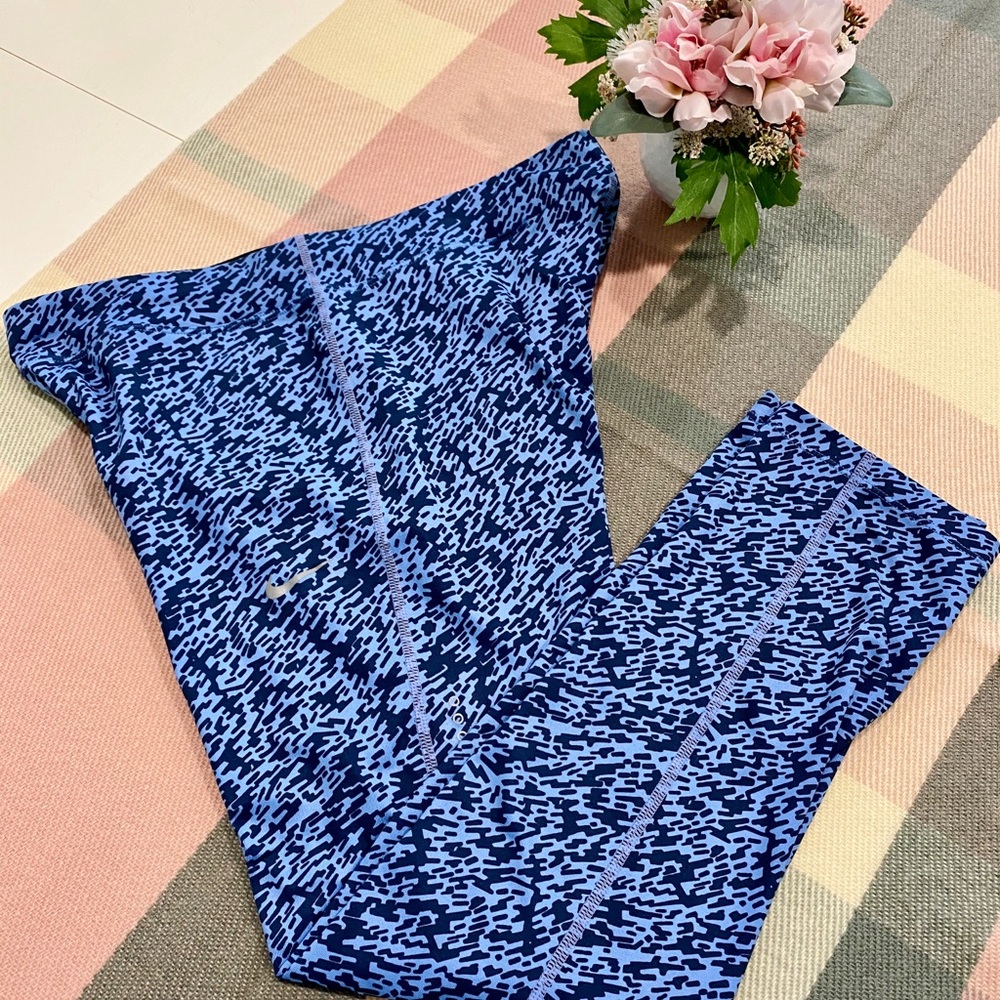 Nike Blue Pronto Essential Patterned Running Work… - image 3